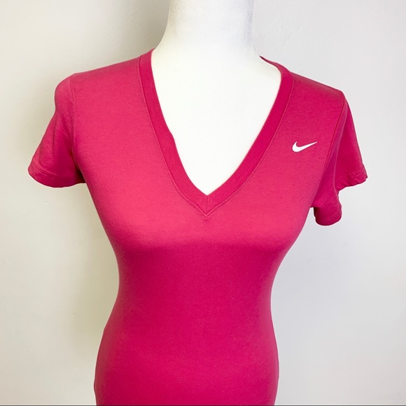 NWOT Nike Dri Fit Hot Pink V Cut Top Active Shirt - Picture 4 of 16